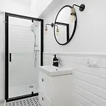 Oomph 2 Bedroom