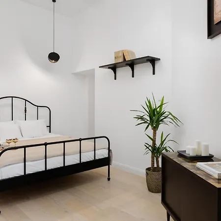 Appartamento Oomph 2 Bedroom Varsavia
