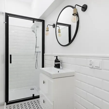 Oomph 2 Bedroom