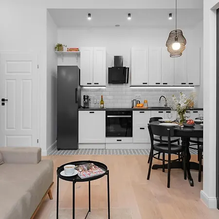 Oomph 2 Bedroom Апартаменты Варшава
